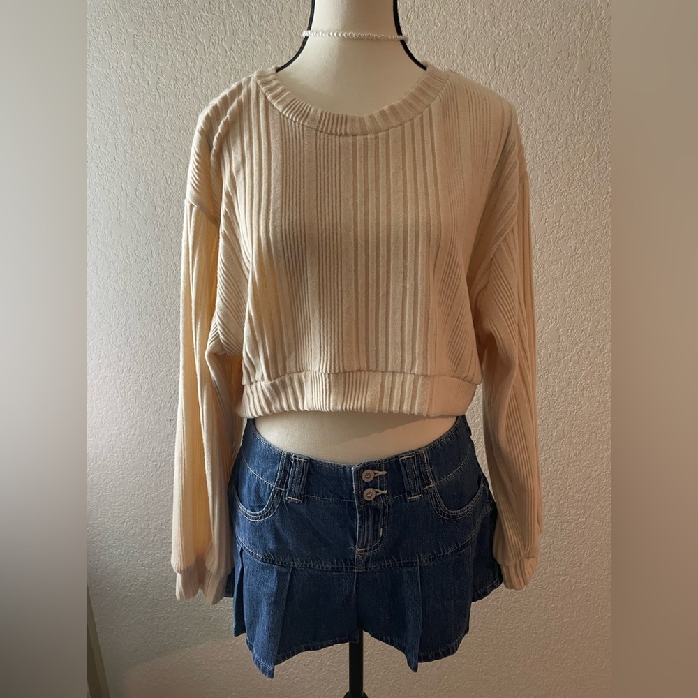 Beige Ribbed Crop Top